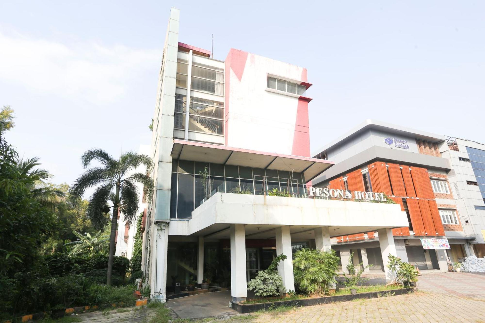 Collection O Hotel Pesona Cikarang Near Pollux Mall מראה חיצוני תמונה